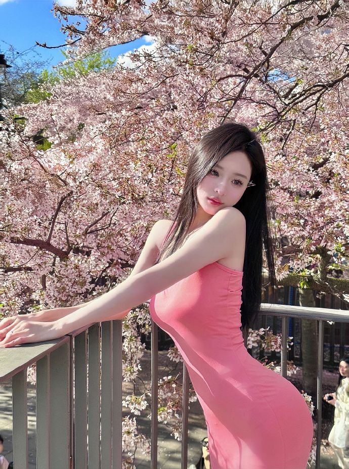 大奉打更人 封面